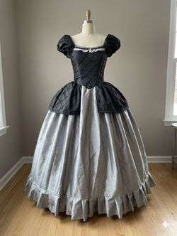 Custom-Made ball gown, Victorian, Gothic Vampire, Old West, Civil War, Southern Belle