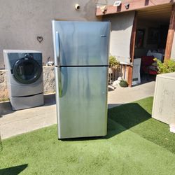 Frigidaire Stainless Steel Fridge 19"cf 