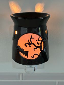 Scentsy Wax Warmer Fright Night