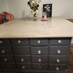 Kitchen Island W/ Marble Top And Storage Drawers  5x5x32