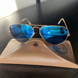 Like-New Ray-Ban Aviator Sunglasses - Gold Frame, Blue Mirror Lenses + Original Case - Pristine Condition!
