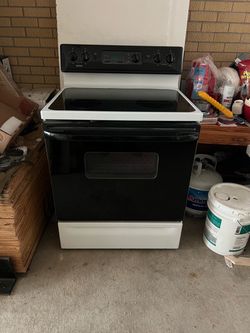 Kenmore Electric Range Stove