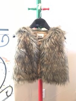 Girls faux fur vest size small