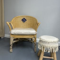 Silla Y Banquito  Estilo Boho Nuevos Sin Uso En Venta Miami Gardens