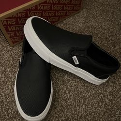 Women’s 7.5 Black Leather Slip On Vans 