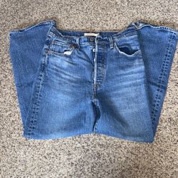 Women’s Levi Ribcage Straight