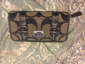 Coach zip around wallet