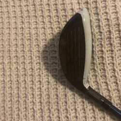 TaylorMade Sim 2 3 hybrid