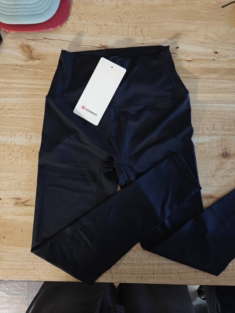 Lululemon High Waist Leggings Black size 2