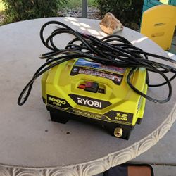 Pressure Washer 1800psi No Acesorios