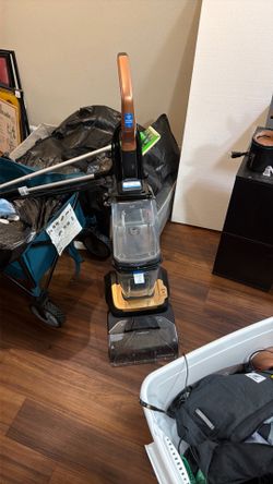 Vacuum and Steam Carpet Cleaner