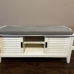 White Shabby chic Solid Wood Bench With Storage And Shelves 