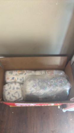box of size 3&4 Diapers