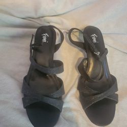 Black Sparkling Low Heels