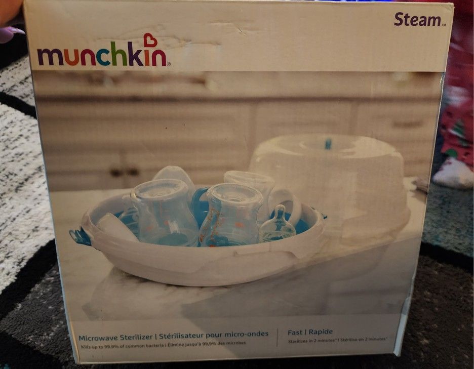 Munchikin Microwave Sterilizer