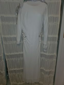 badgley mischka ivory jersey beaded hip long sleeve evening gown