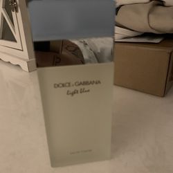 DOLCE&GABBANA Light Blue Eau de Toilette perfume
