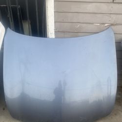Infiniti Hood And Back Passenger Door