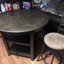 Kitchen Table And Chairs 