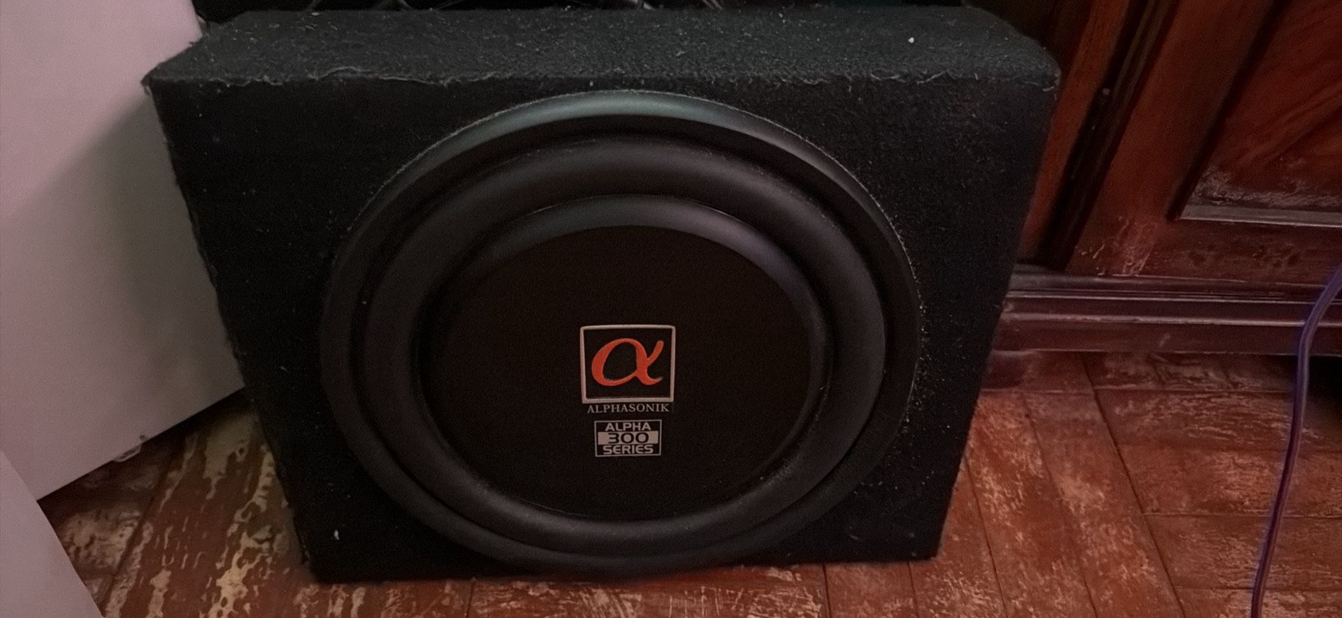 Alphasonik 300 Series Sub Speaker With Box 