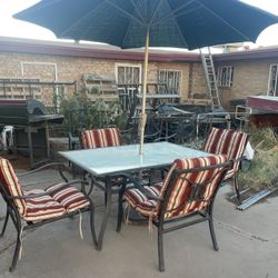 🎁- SOLID METAL  PATIO CHAIRS, GLASS TABLE ,UMBRELLA 🎁