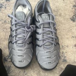 Vapor Max Mens Size 9