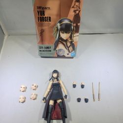 Yor Forger Action Figure 