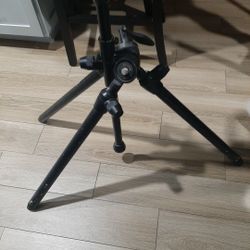 Benbo Tripod With Bogen Head Attachment