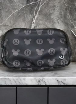 Lululemon X Disney edition