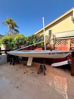 Laser sail boat