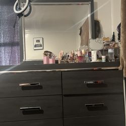 Mirror & Dresser