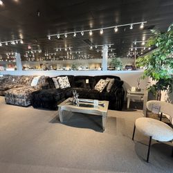 Black 2PC Chaise Sectional Couch