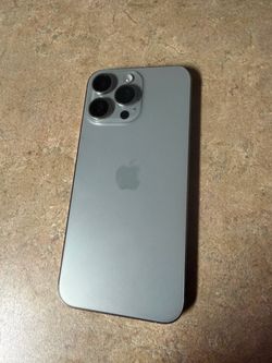 Apple iPhone 15 Pro Max