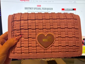 Love moschino lilac purse