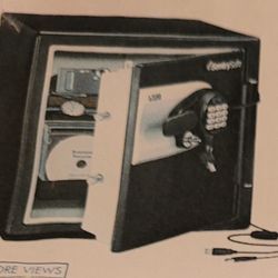 SENTRY FIRE & WATER RESISTANT SAFE