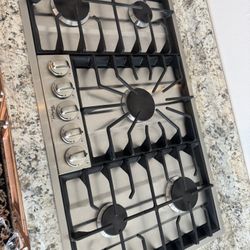 Whirlpool Gold acuter top gas stove