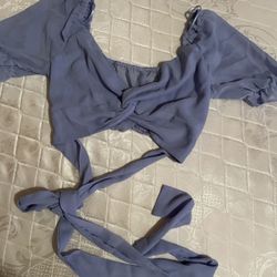 Teen Girls / Women’s Tops
