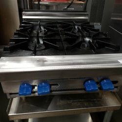 Used Montague 24"L Hot Plate With 2 Burners, Natural Gas