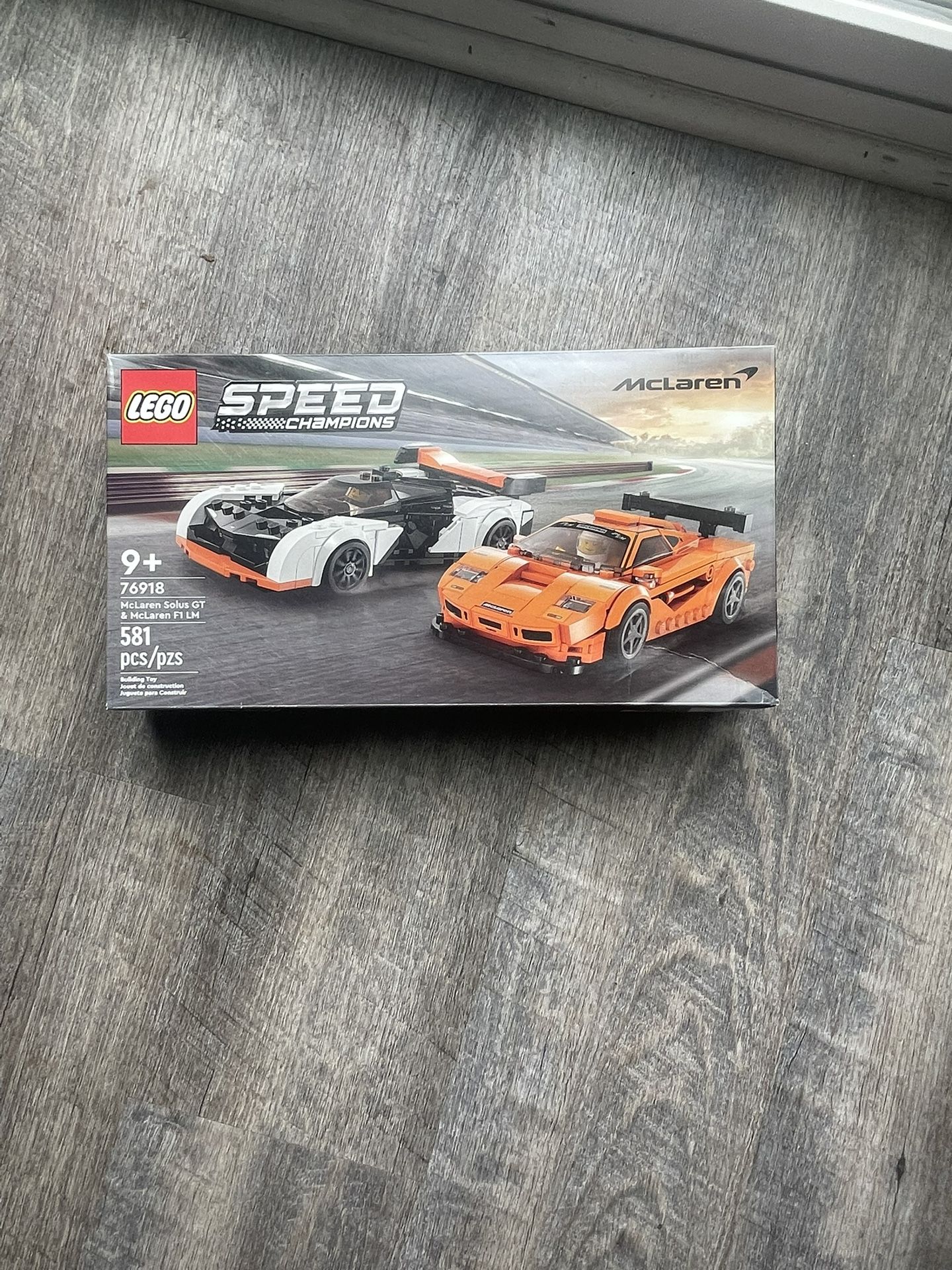 Speed Champions LEGO Kit
