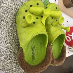 Crocs Shrek 