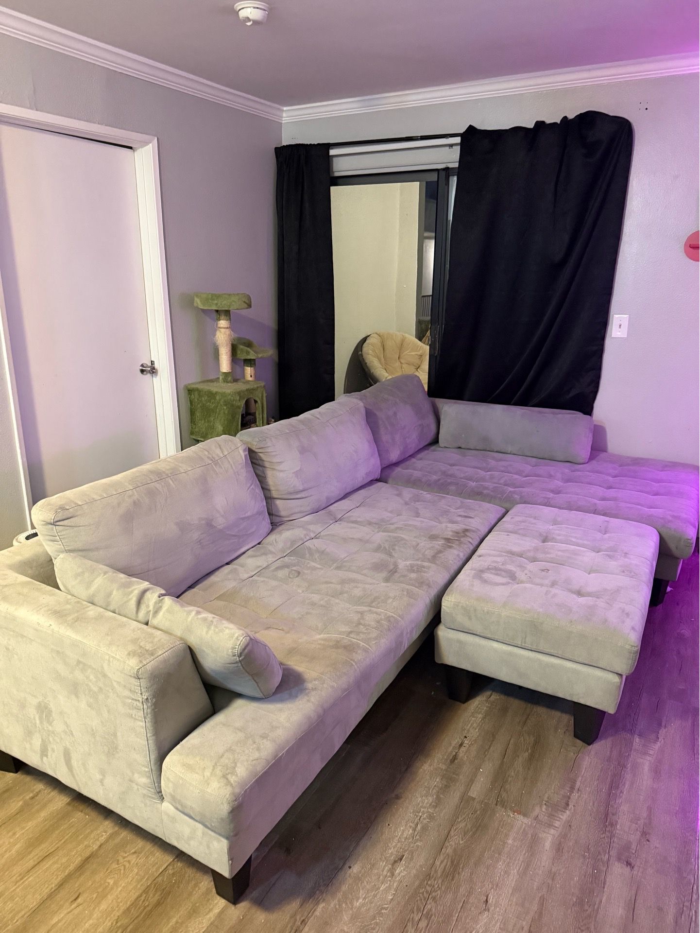 Grey Sectional Sofa With Ottoman