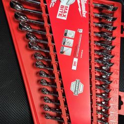 Milwaukee 15pc Sae Combination Wrench Set