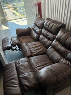 Super Comfortable Brown Leather Reclining Sofa / Couch