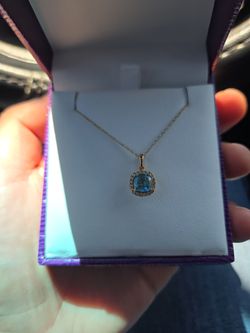 10k Yellow Gold Topaz Pendent