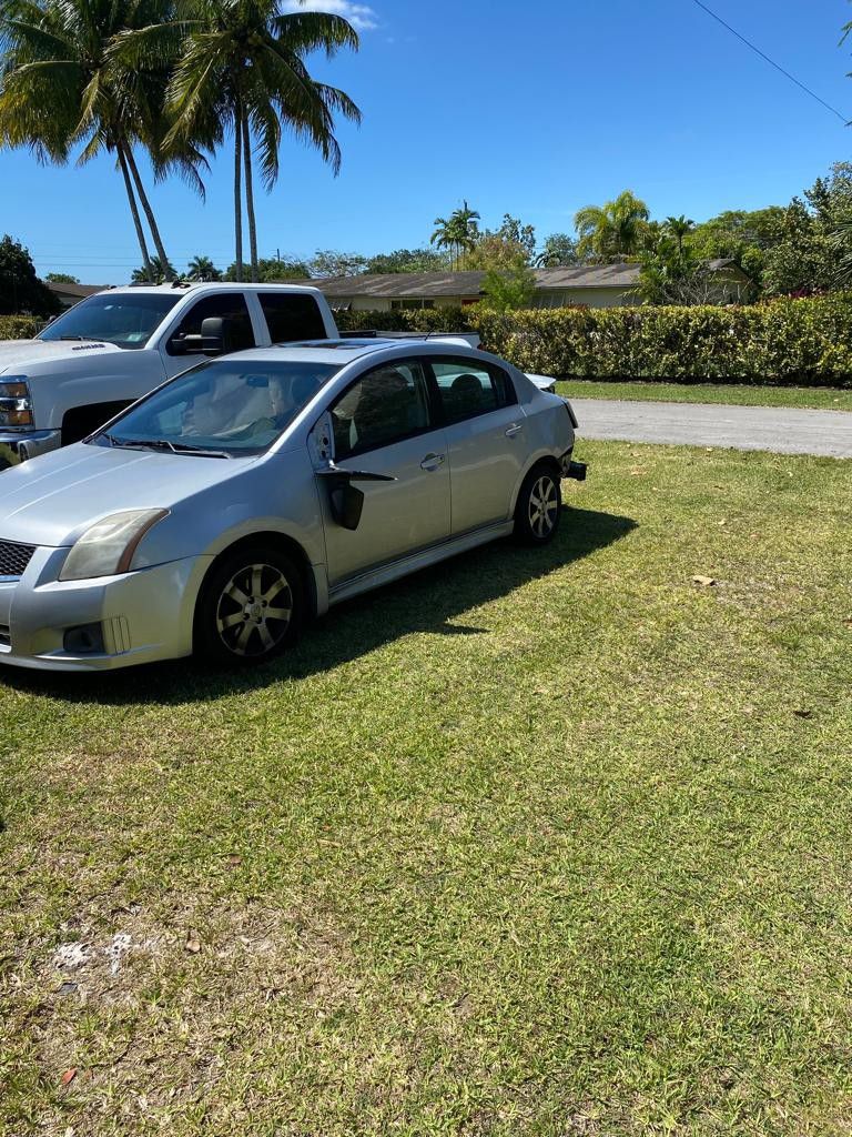 Nissan Sentra For Parts Or Whole Car