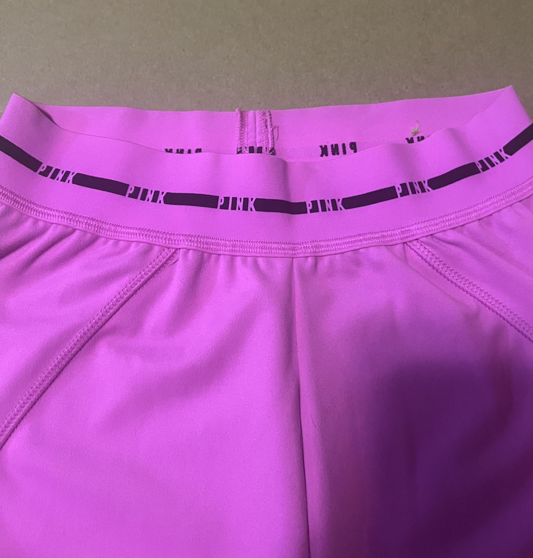 Pink Victoria’s Secret leggings( SZ Med) Pink