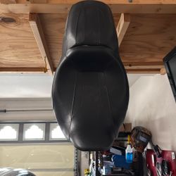 Newer Model Harley Davidson Touring Seat 