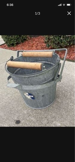 Galvanized Metal Mop Bucket with Wood Roller Wringers