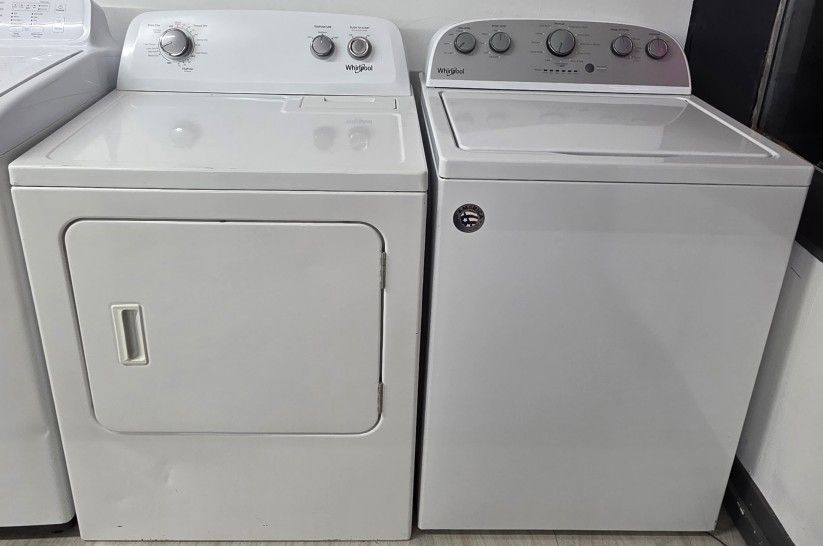 Whirlpool Washer & Whirlpool Dryer 
(Dryer $240/Washer $250 or Both $450)
Delivery & Warranty Available 

Our Store is Located at:
1260 Highway 85 Nor
