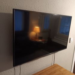 60 Inch Roku TV